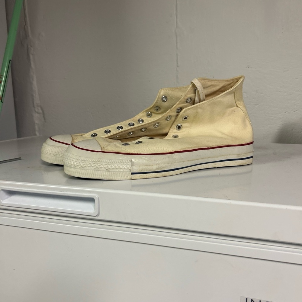 Converse Cream High-Top Sneakers with Red & Blue Stripe